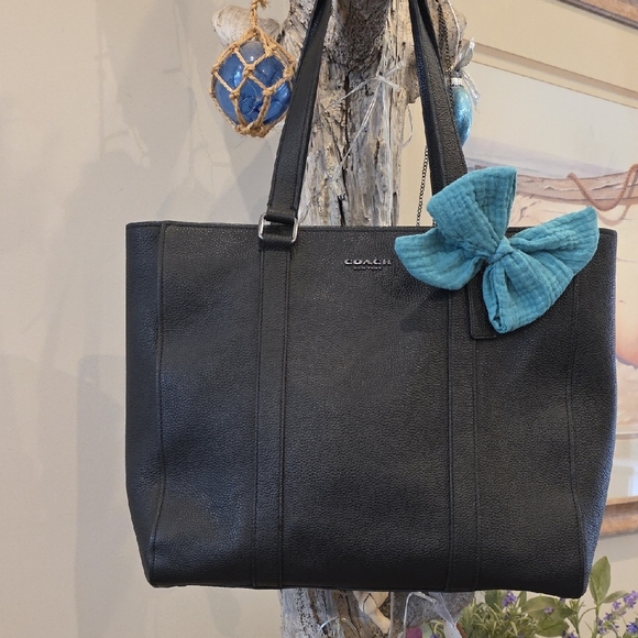 Coach Handbags - COACH HUDSON DOUBLE HANDLE TOTE#8157 WITH HANDMADE BOW BY JOJOSTYLES
